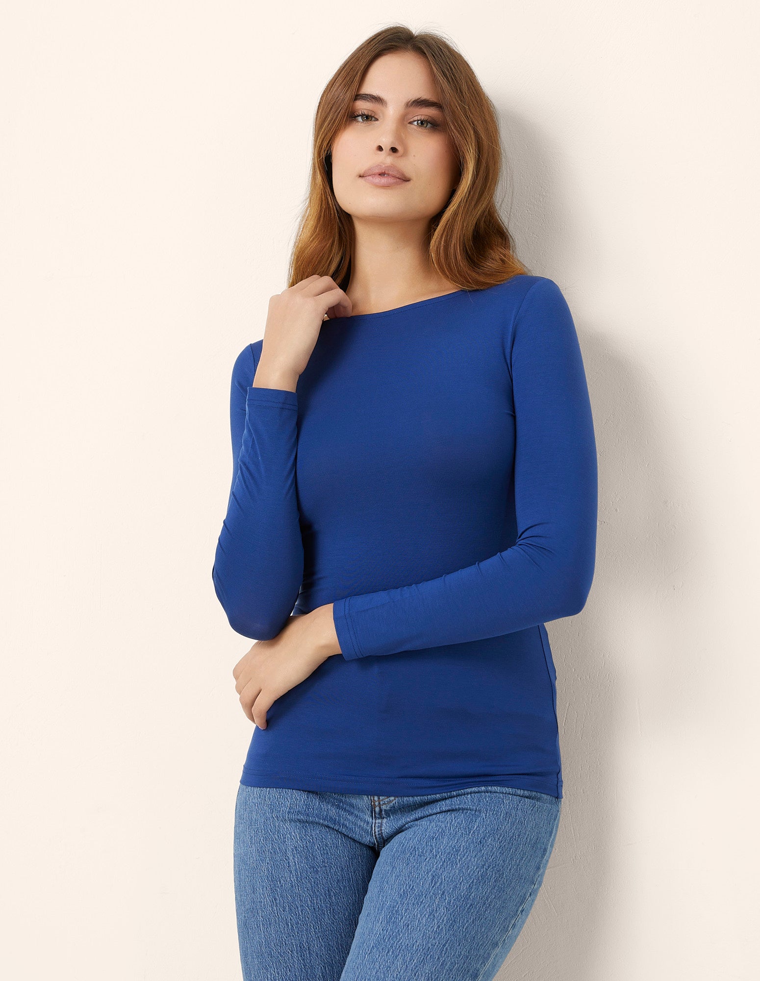 Maglia scollo a barchetta Basic in TENCEL™ Modal e Seta