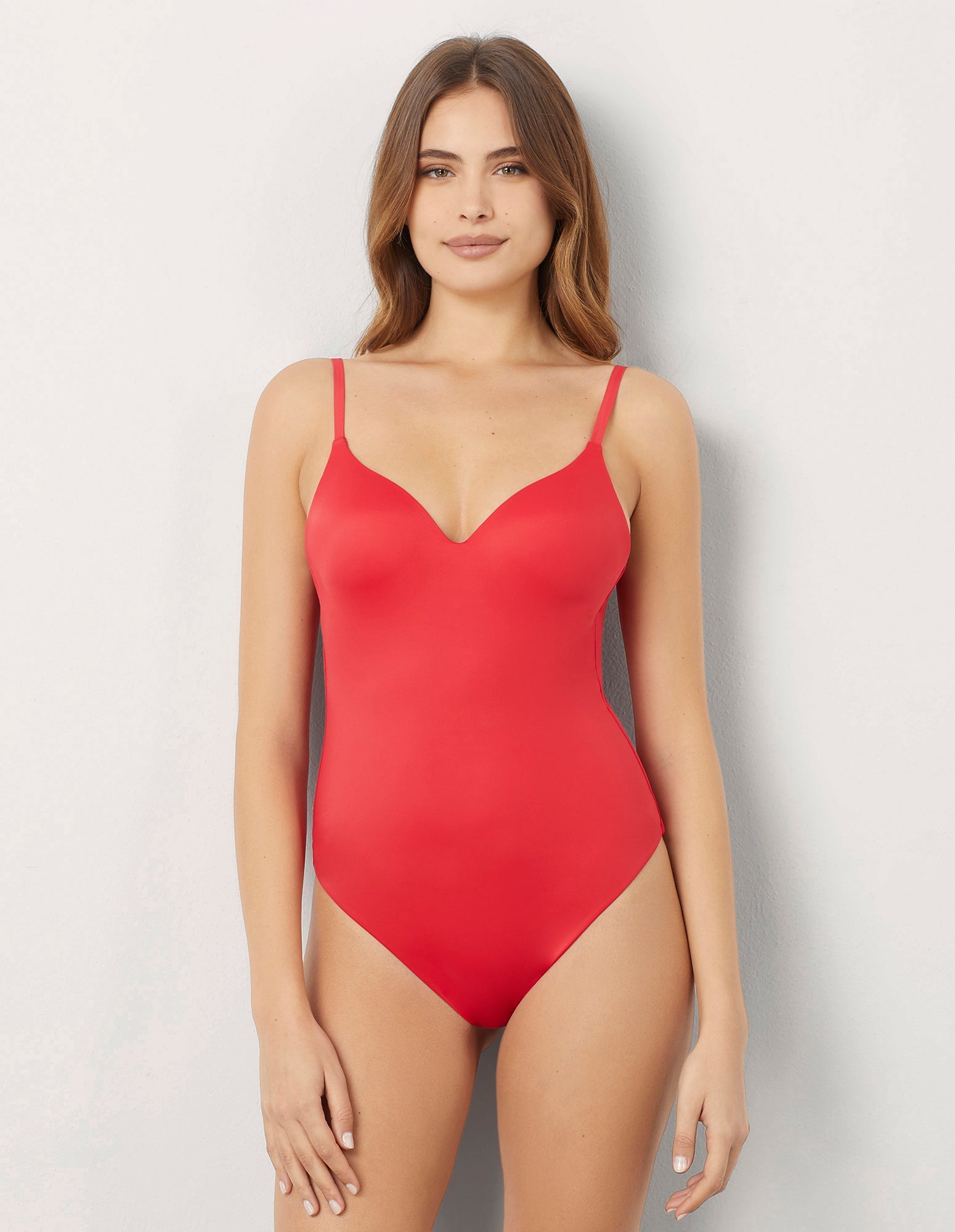 Costume intero rosso con coppe leggermente imbottite Essentials
