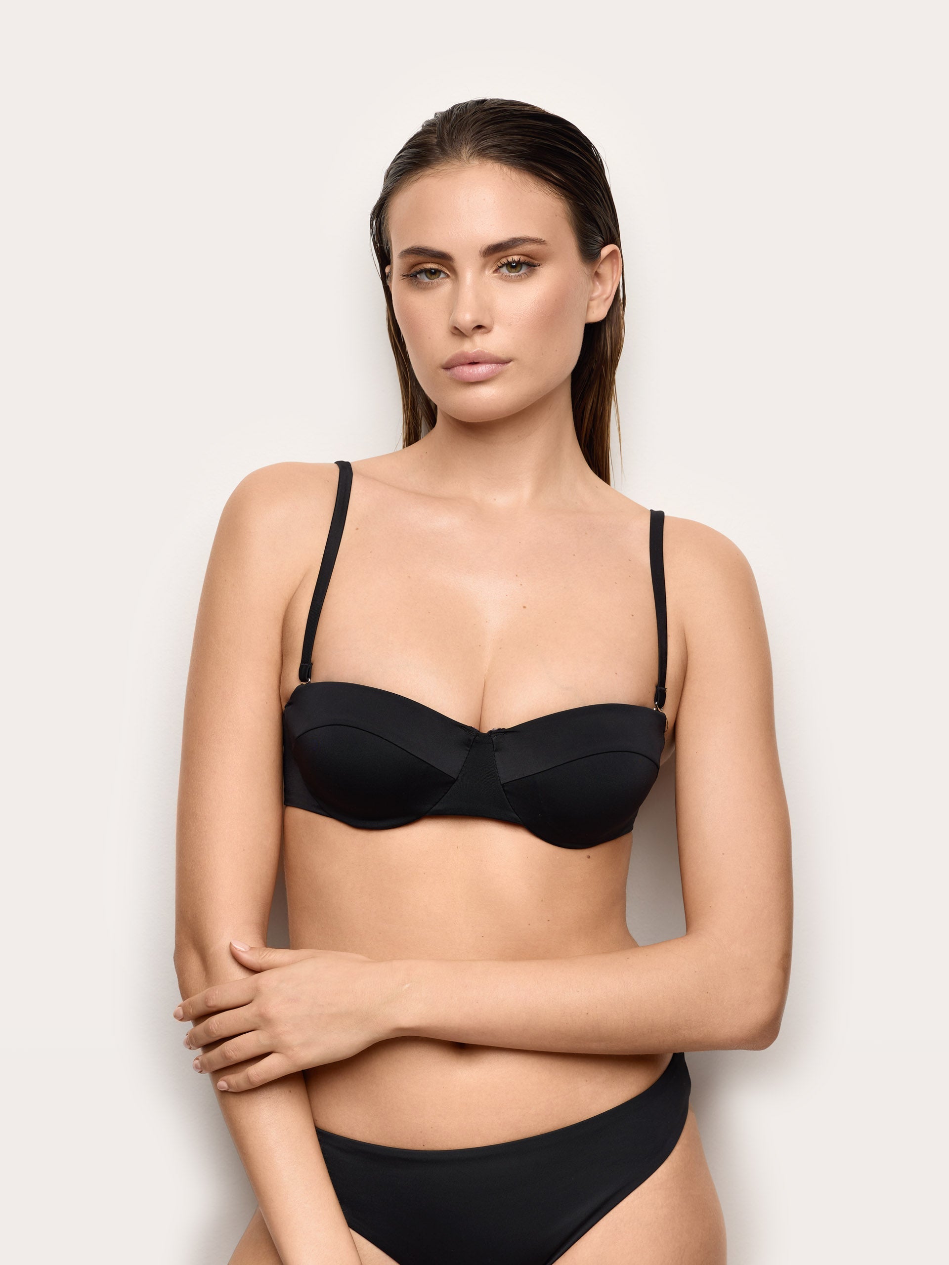 Costume fascia preformata c/coppe estraibili - Essentials
