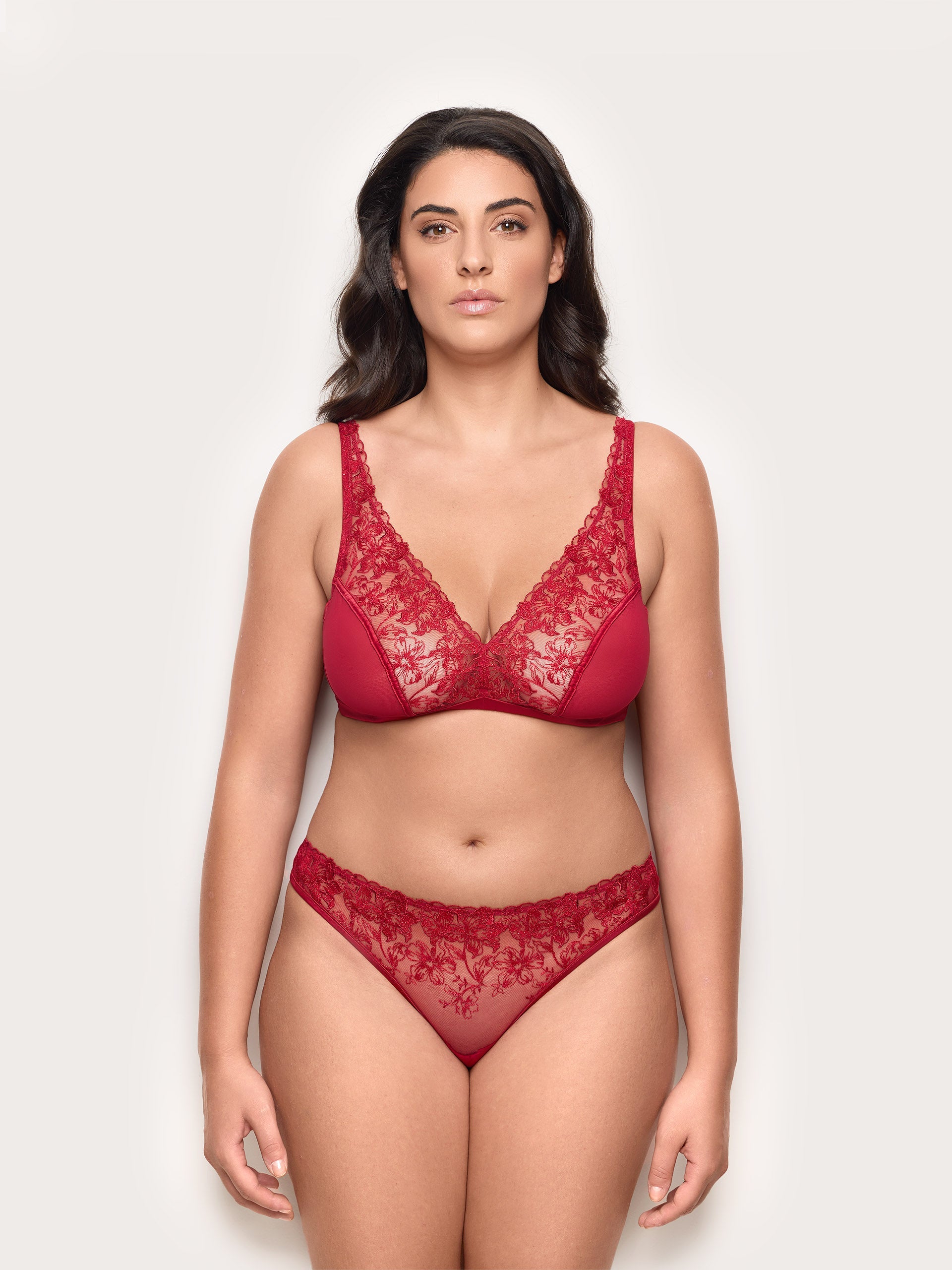 Brasiliana in tulle ricamato Red Bloom