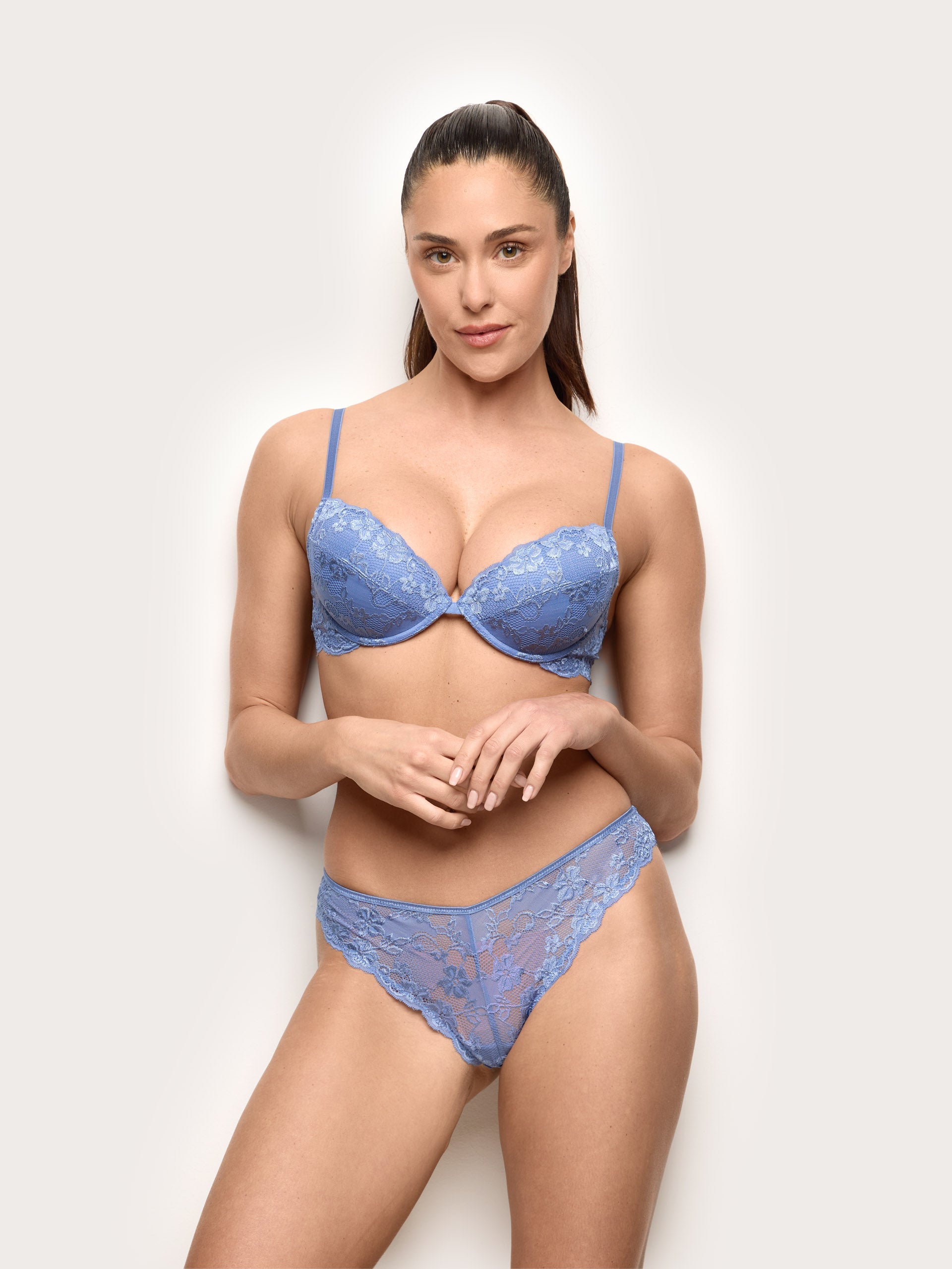 Brasiliana in pizzo - Primula Color