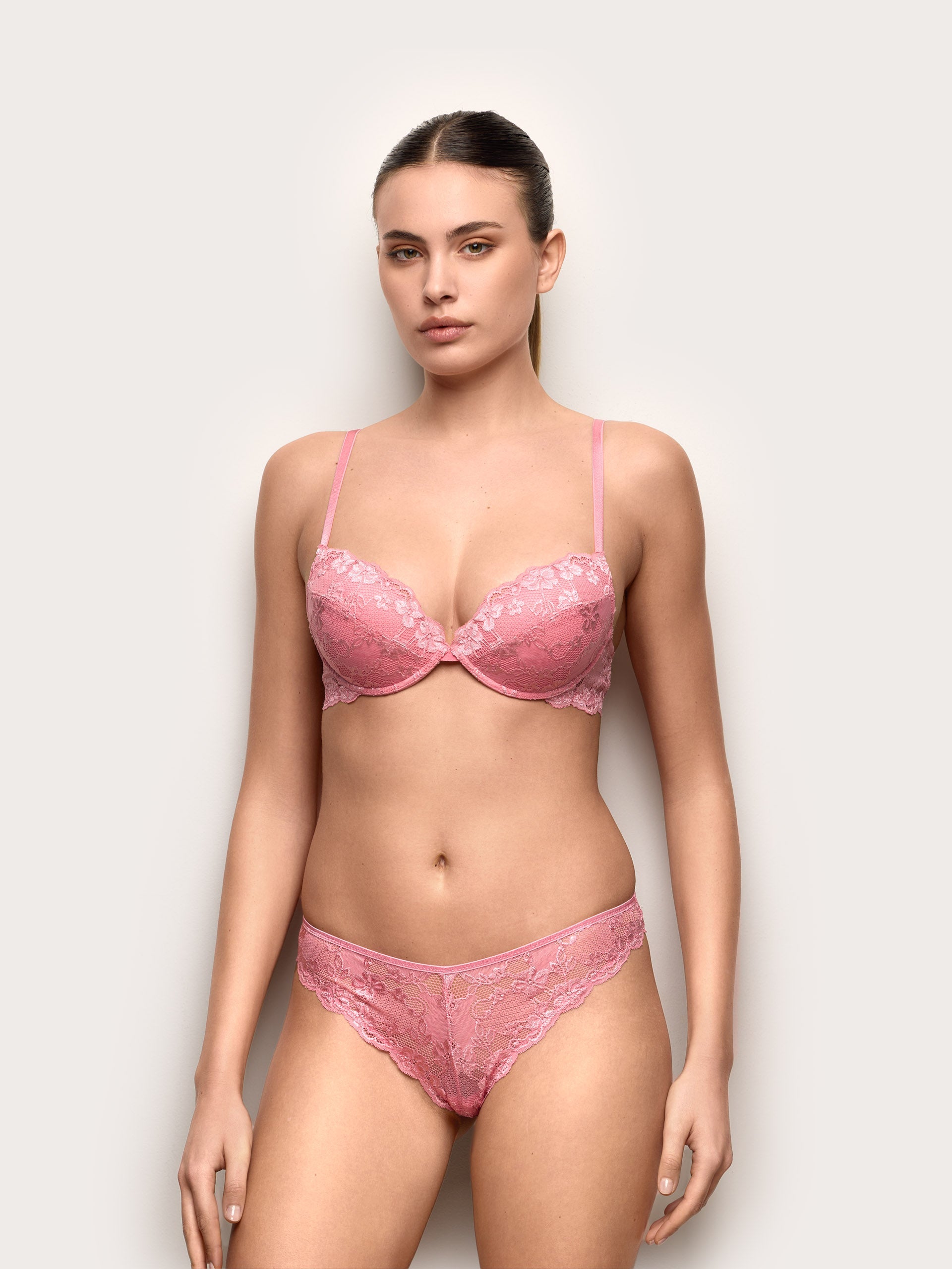 Brasiliana in pizzo - Primula Color