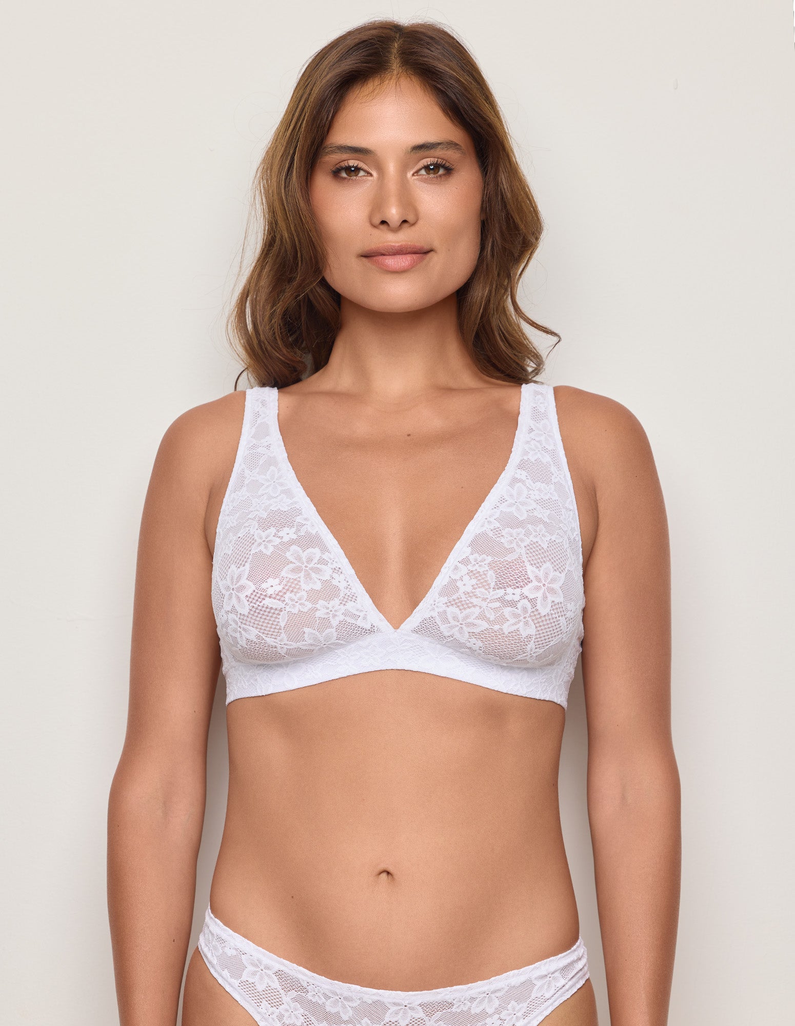 Bralette sfoderata in pizzo elasticizzato bianco Stretch Lace