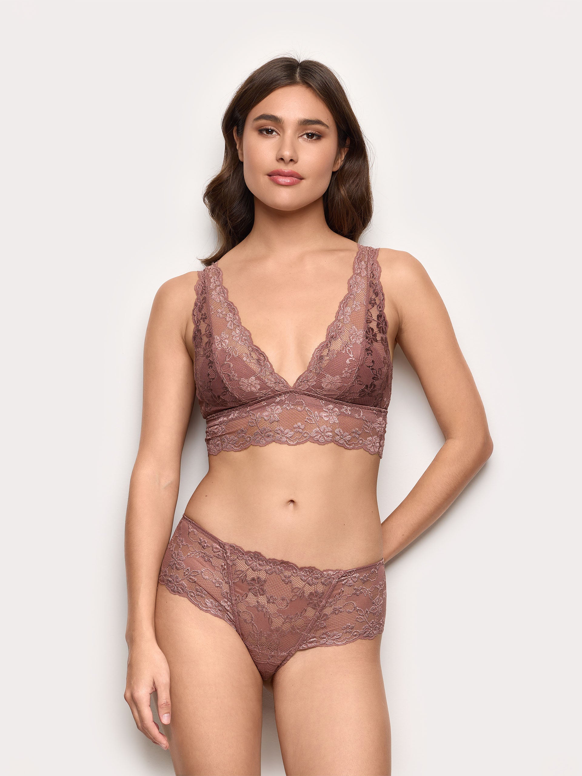Culotte brasiliana in pizzo laminato e microfibra - Primula Color