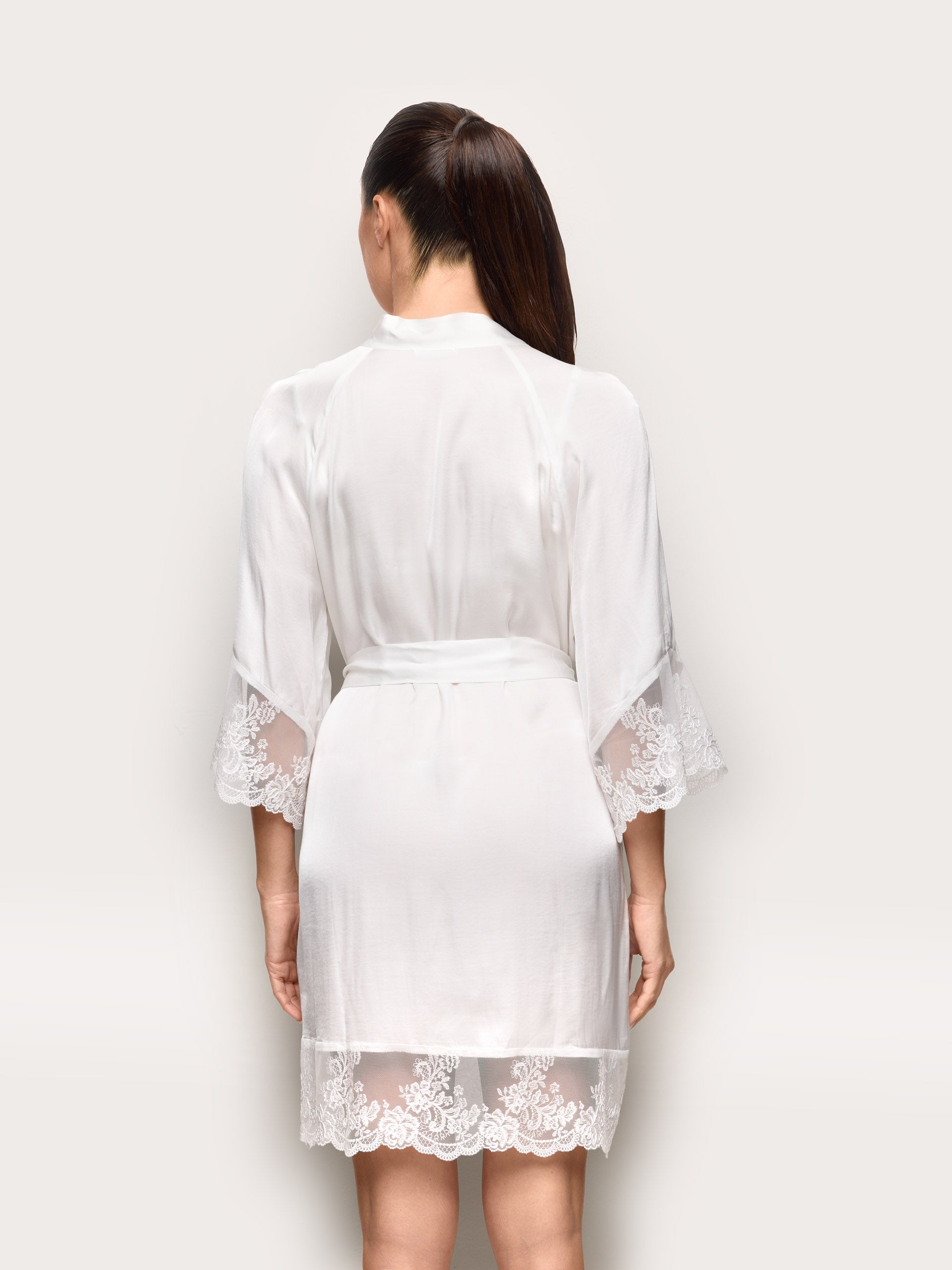 Kimono in raso di viscosa LENZING™ ECOVERO™ - Dreamy