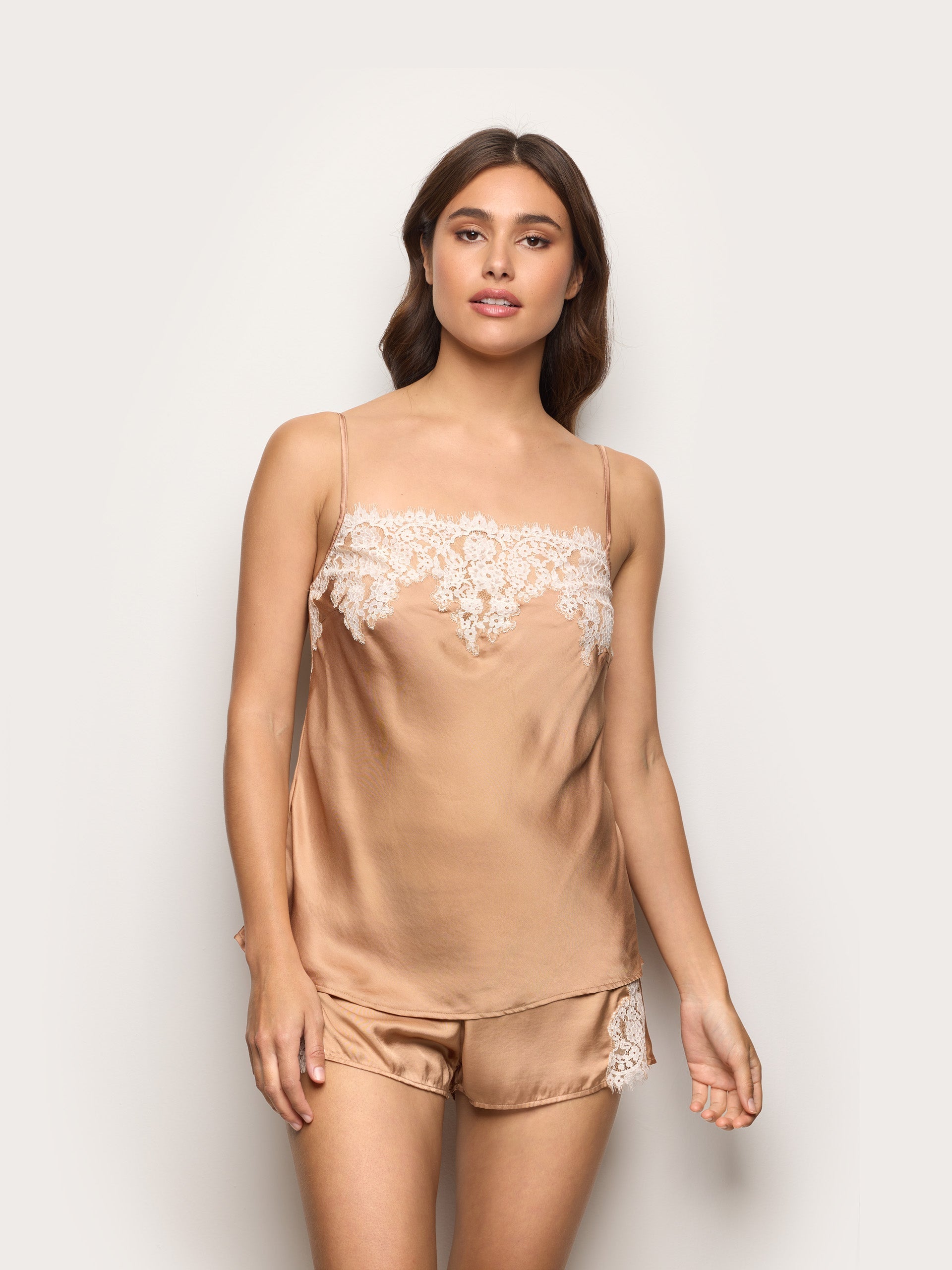 Set top e culotte in raso di viscosa e pizzo - Chantilly