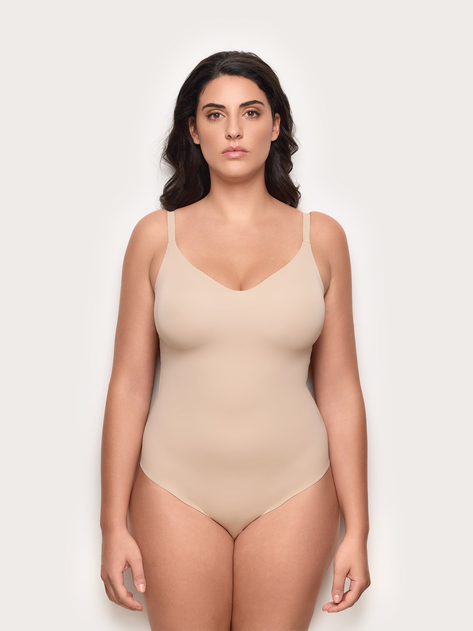Body modellante light invisibile con coppe estraibili Superfine Shaping