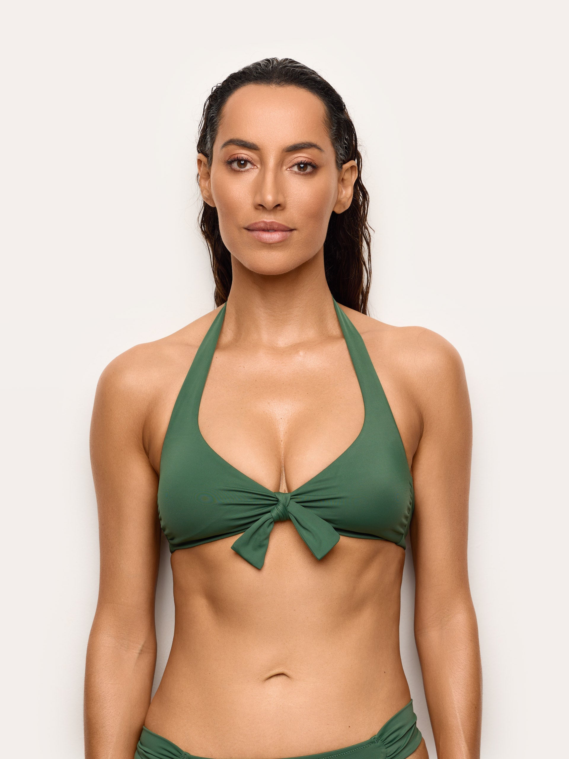 Costume vela c/coppe estr senza ferretto - Essentials