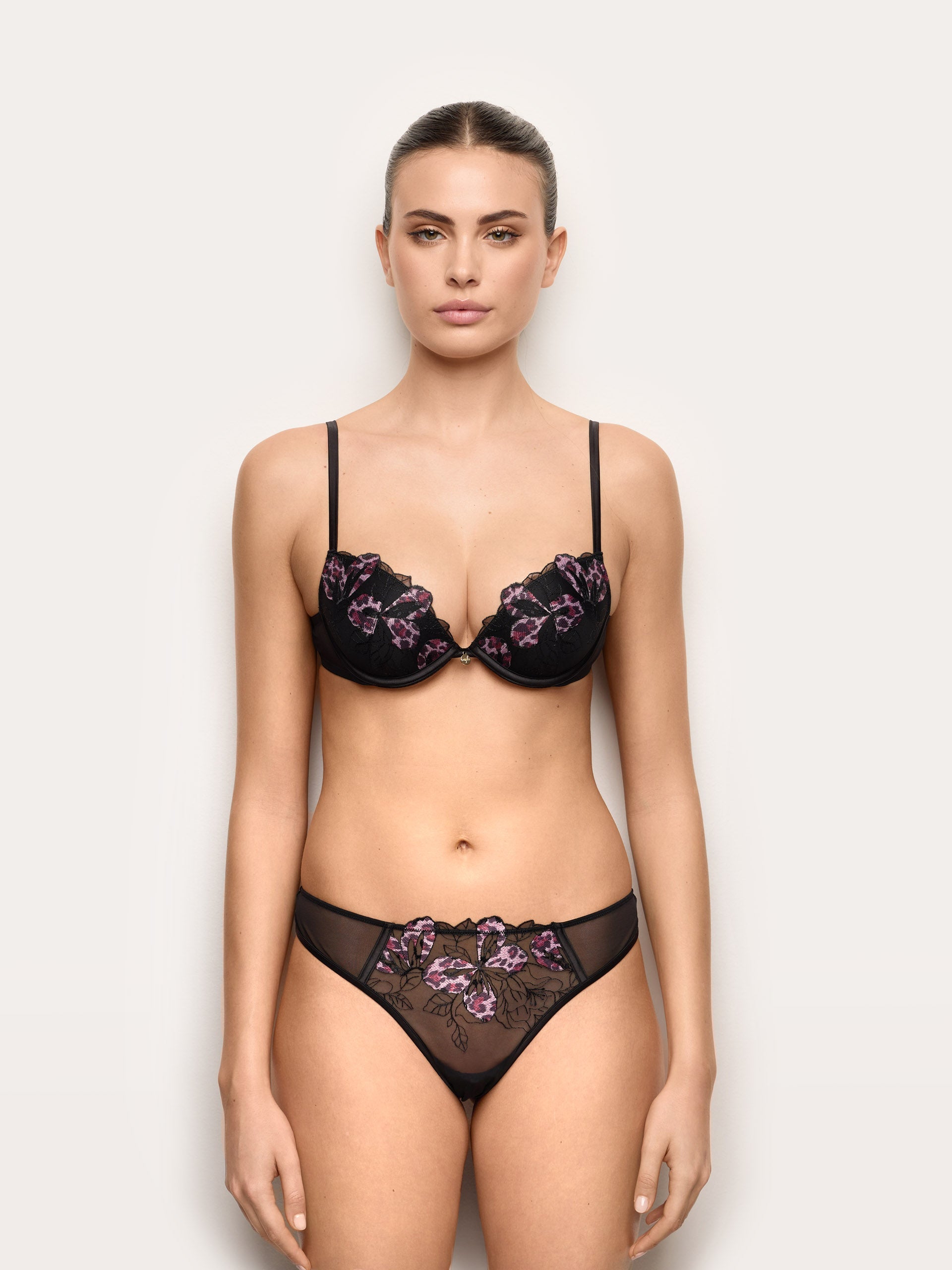 Brasiliana in tulle ricamato - Yamamay loves Guess II