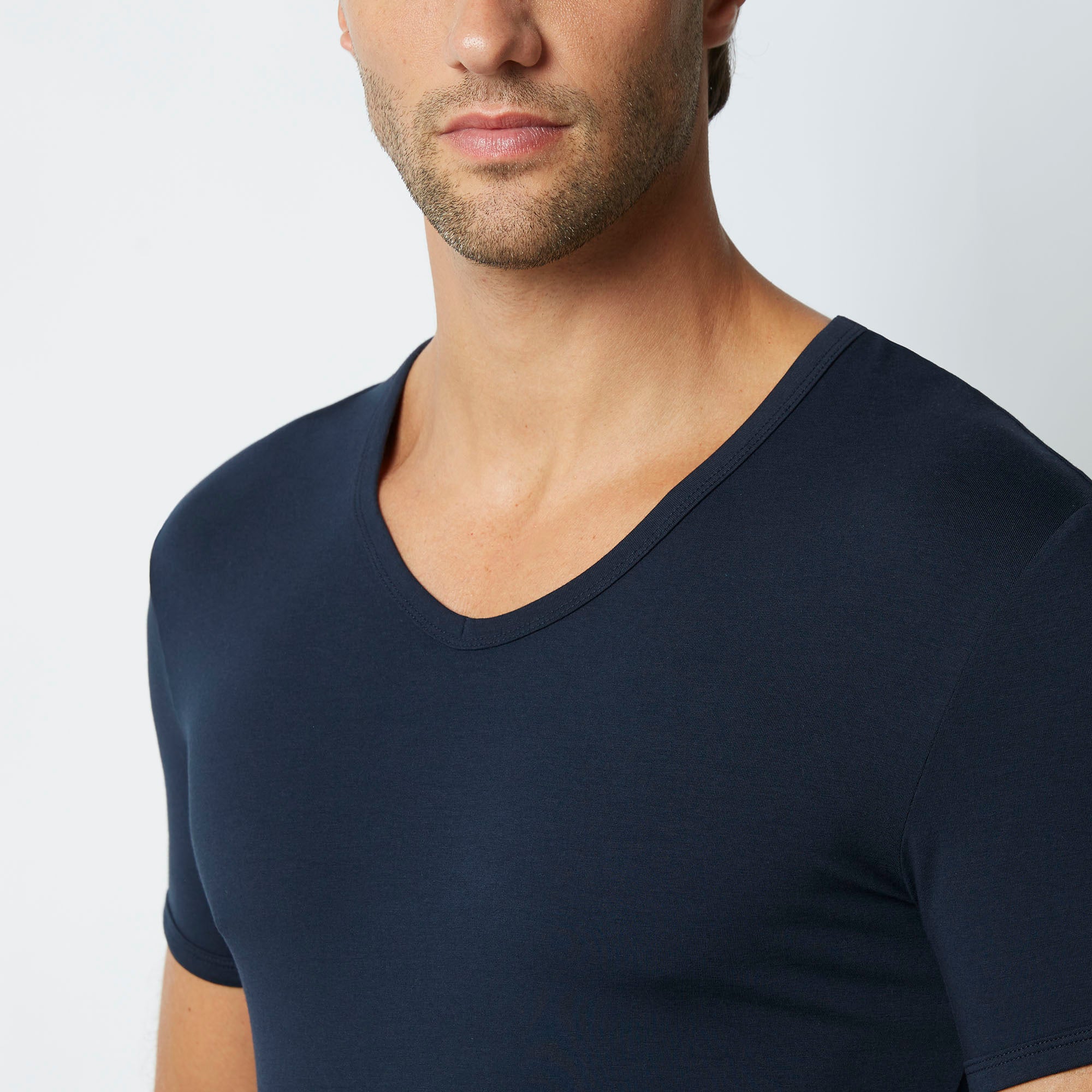 Maglia scollo V uomo in cotone New Simply