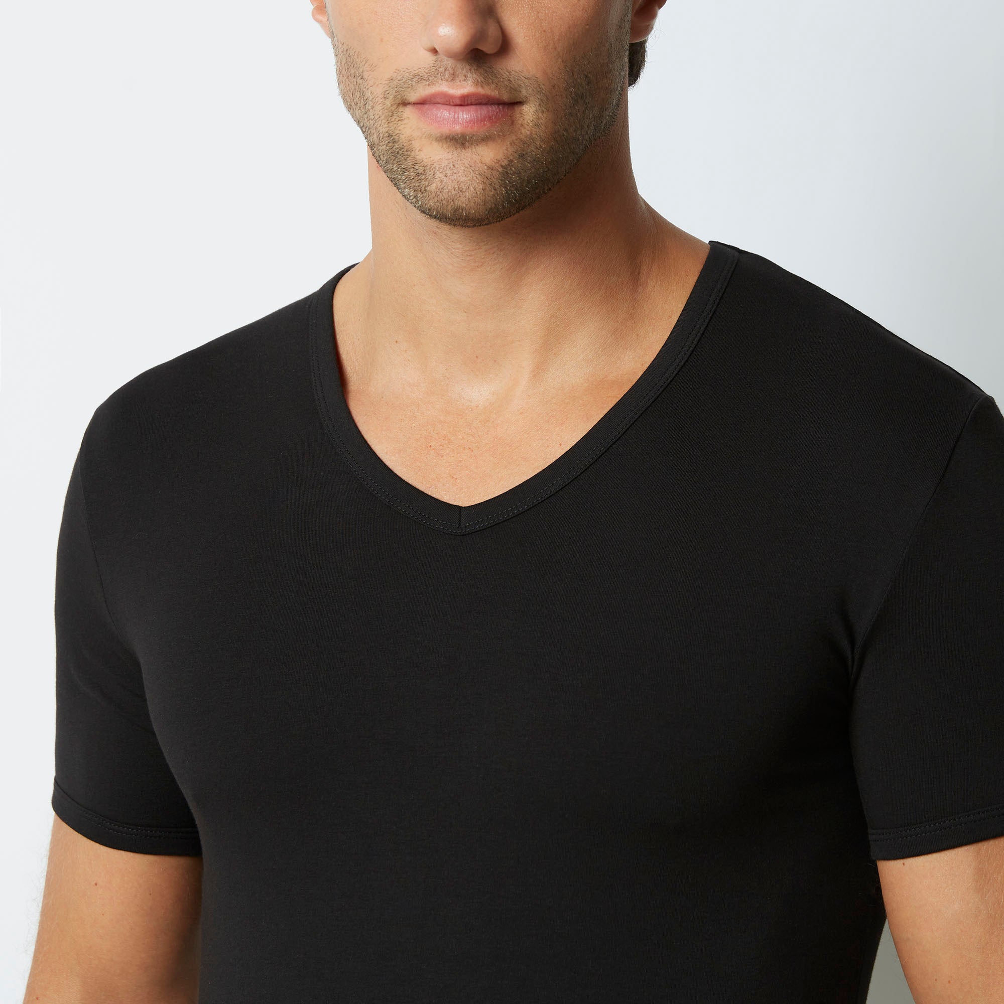 Maglia scollo V uomo in cotone New Simply