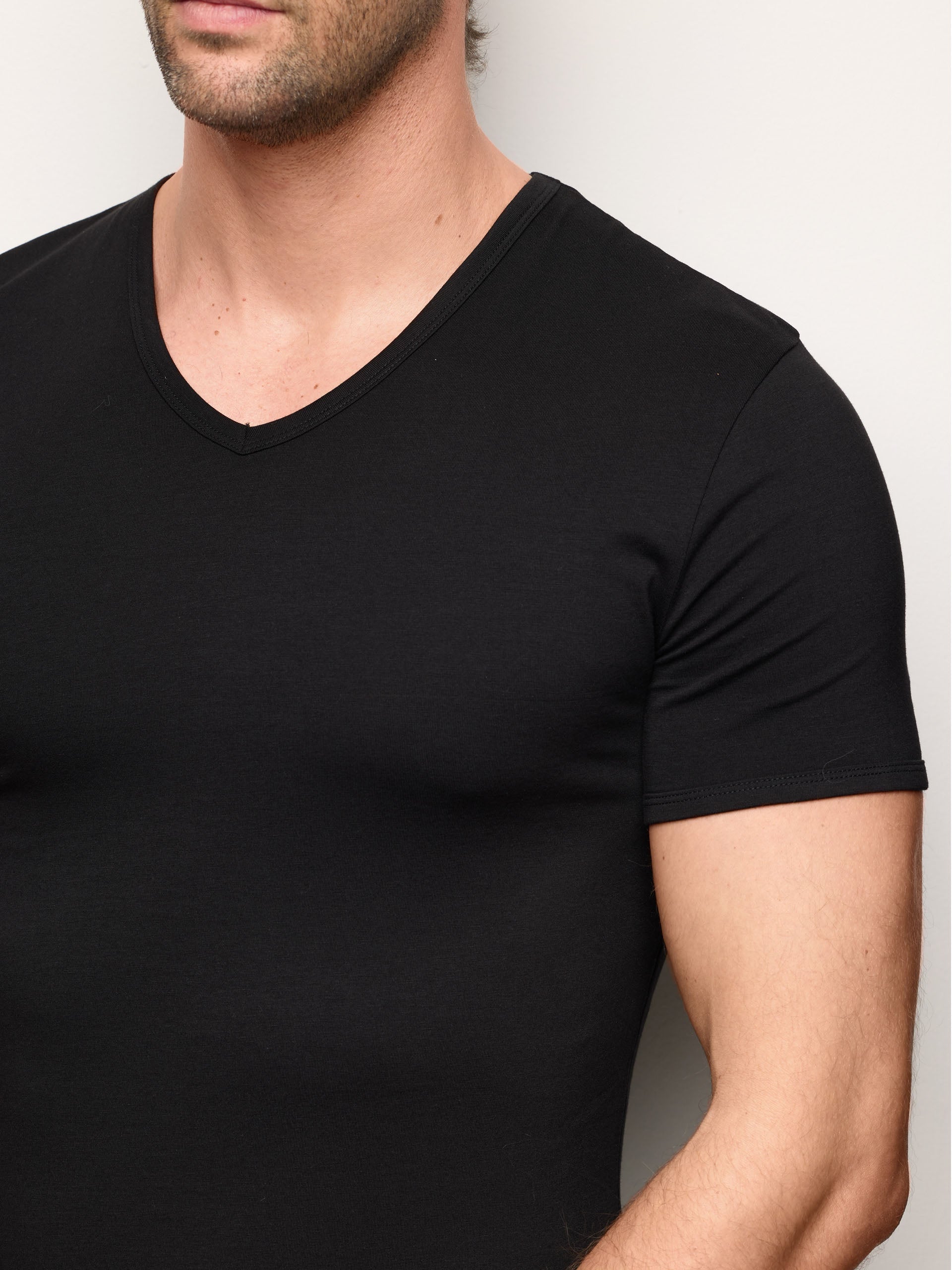 Maglia scollo a V uomo in cotone Supima Luxury