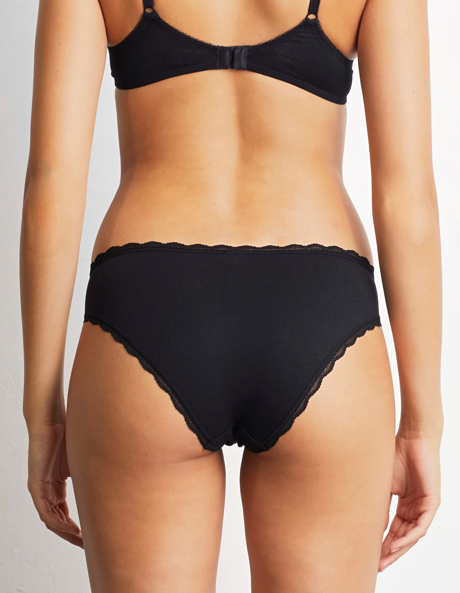 Slip - Vicky